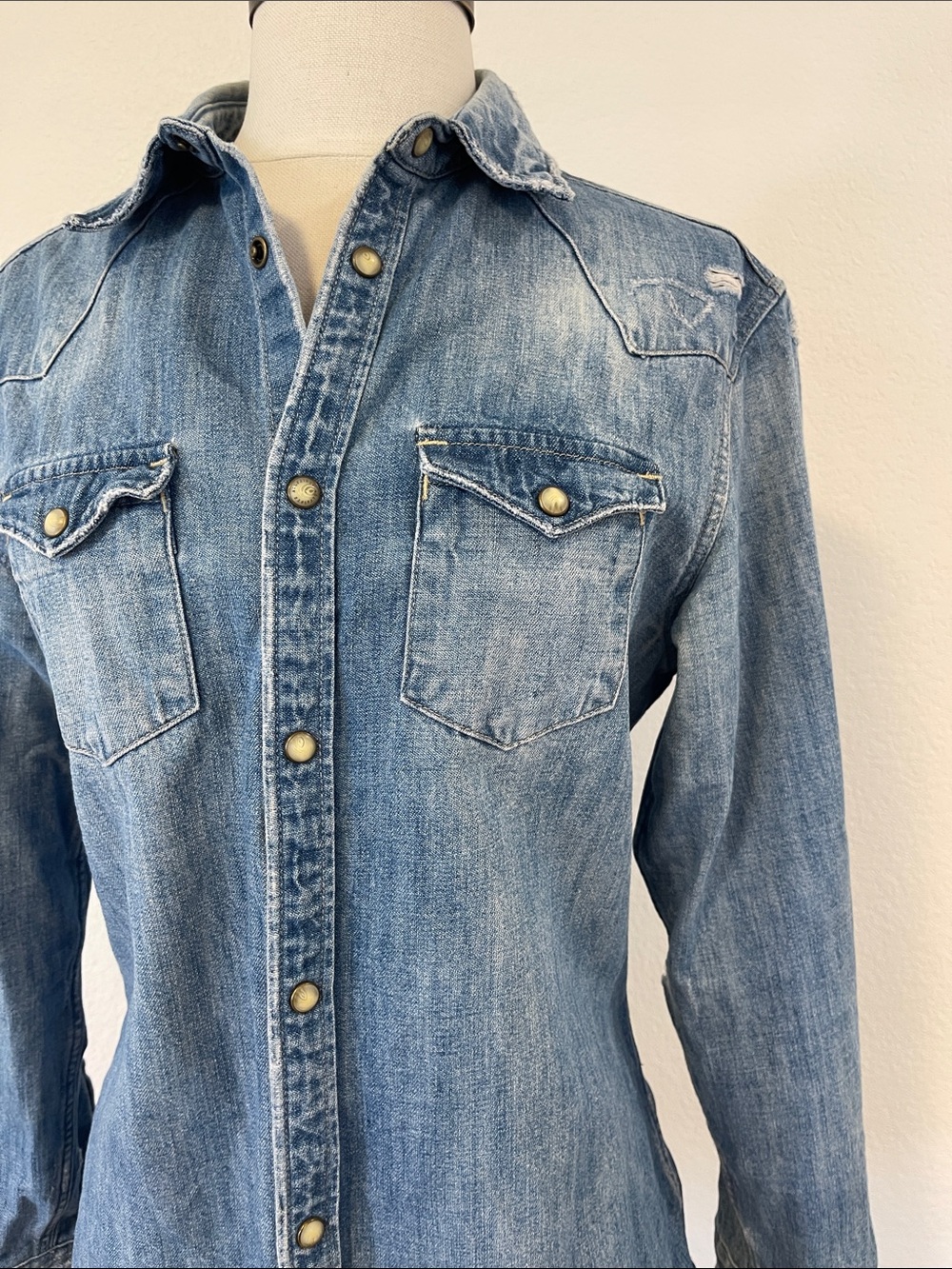 All Saints Light Blue Denim Snap Button Long Sleeve Collared Shirt Mens Small S - Picture 3 of 9